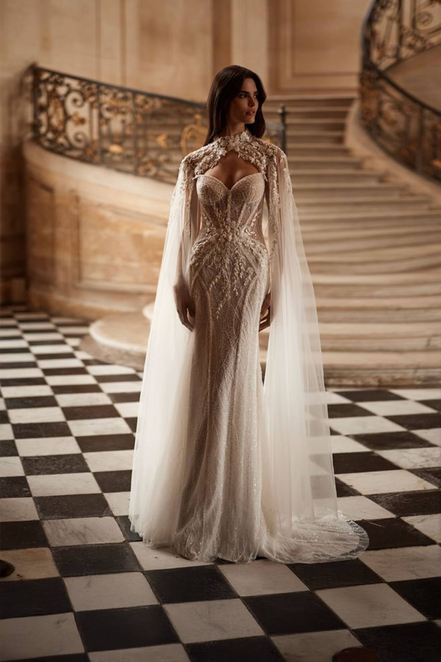 Robe de mariée Kara Milla Nova sirène dentelle semi-transparente sequins essayage Soniab Marseille