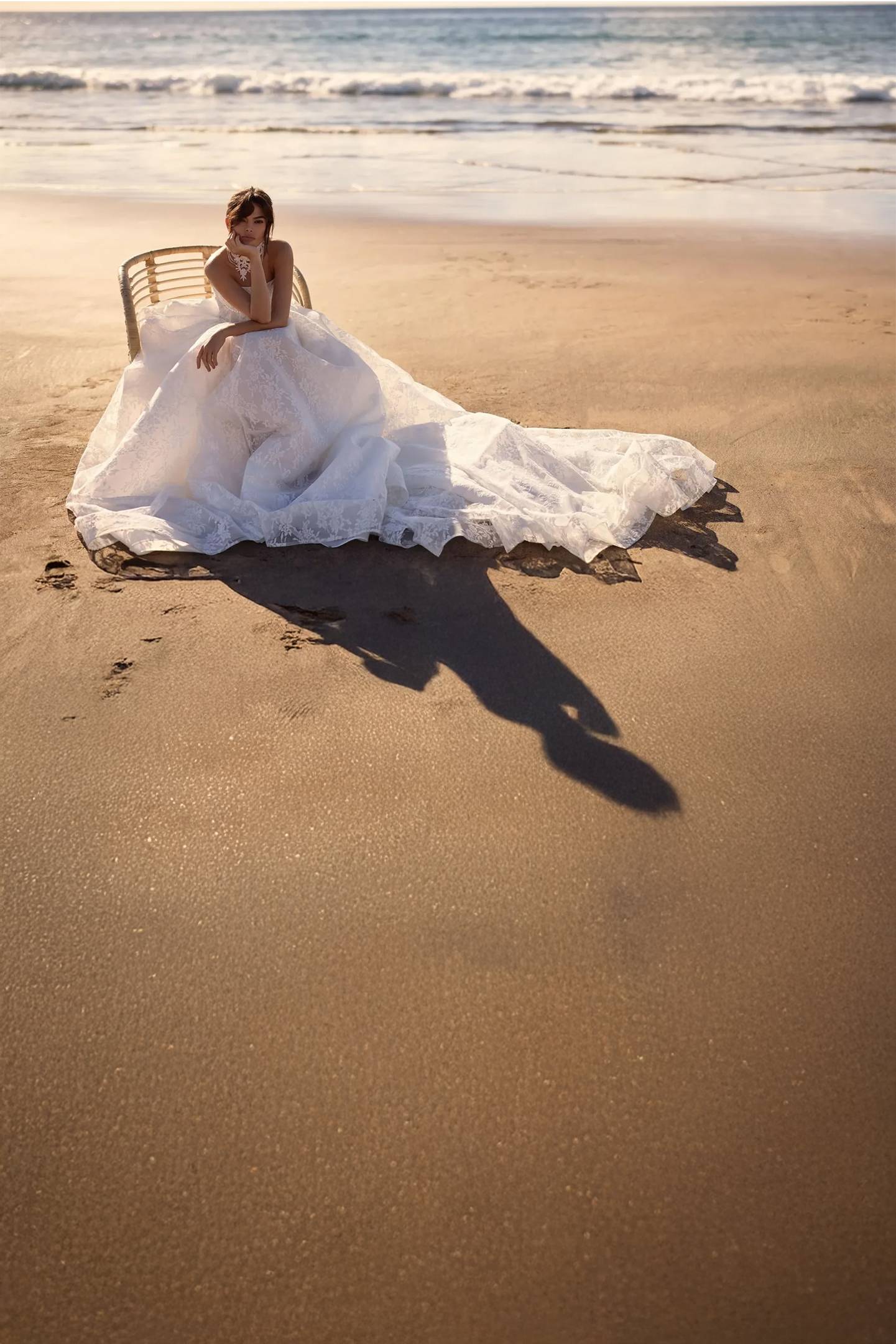 robe de mariée princesse en dentelle corsage monica milla nova marseille