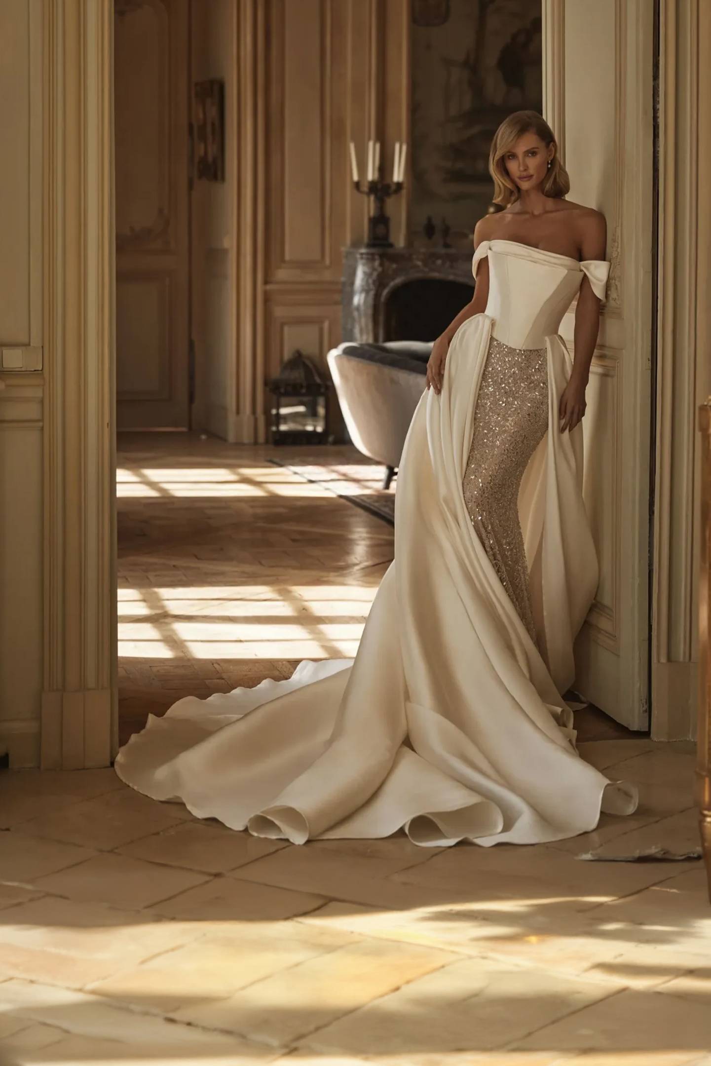 robe de mariée sirène à paillettes épaules dénudées raimonda milla nova marseille