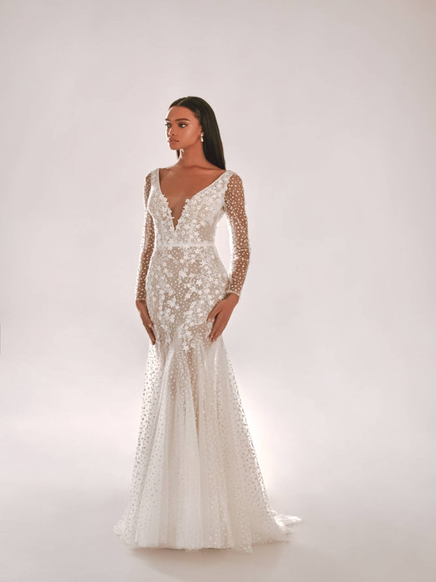 robe de mariée forme sirène de la marque milla nova sur marseille