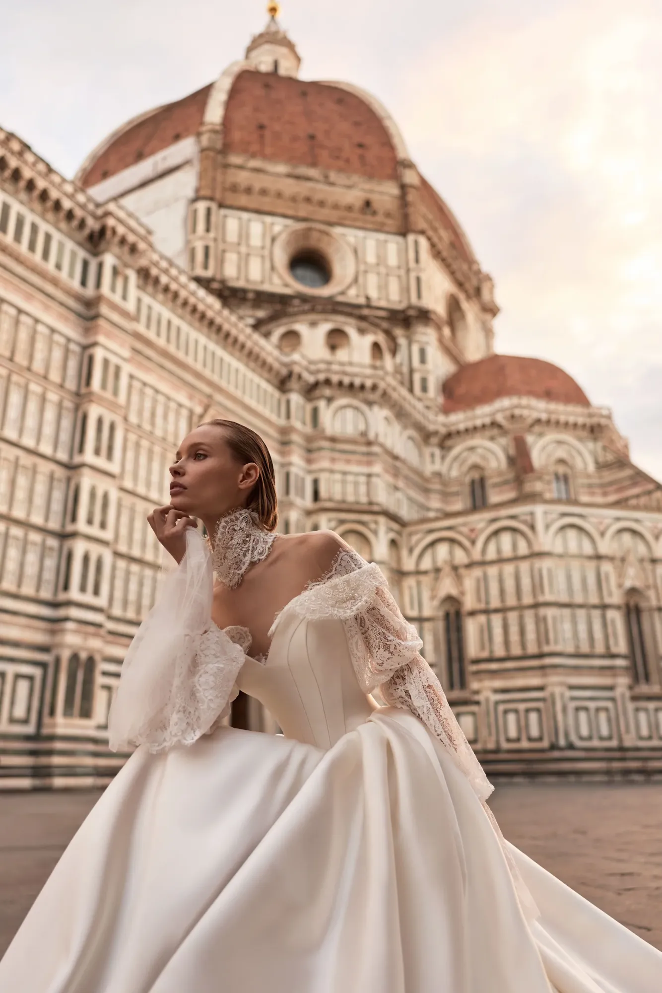 Robe de mariée trapèze en mikado sylvielle milla nova marseille