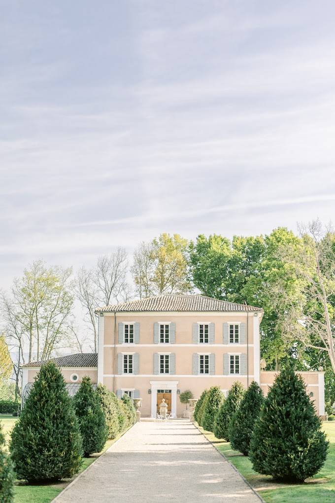LIEU DE RÉCEPTION POUR ÉVENTS PRIVÉS & MARIAGES PUY STE RÉPARADE & AIX EN PROVENCE LE CHÂTEAU DE LA GARDE