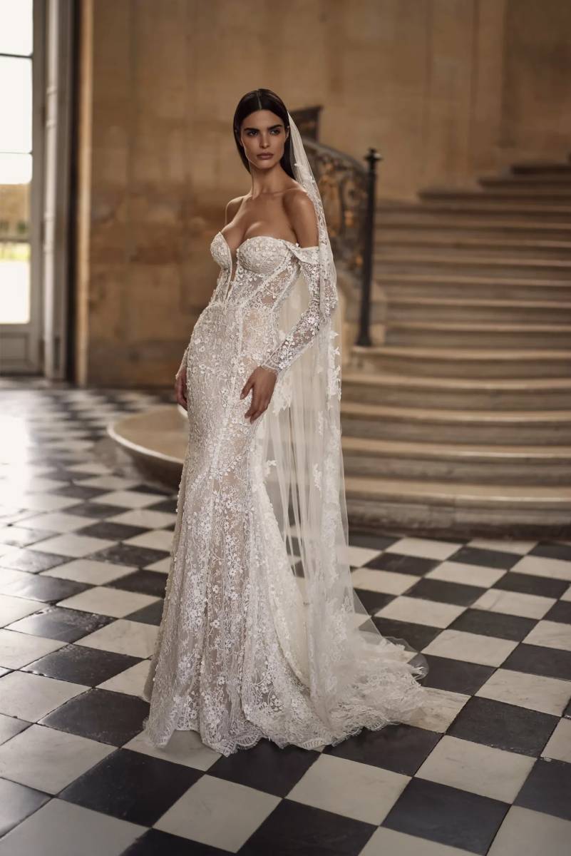 robe de mariée sirène longue traîne manches longues ines milla nova marseille