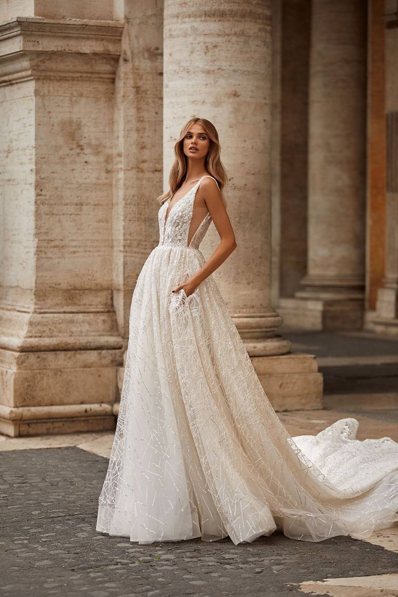 robe de mariée haut de gamme pailletée sur marseille proche Uzès
