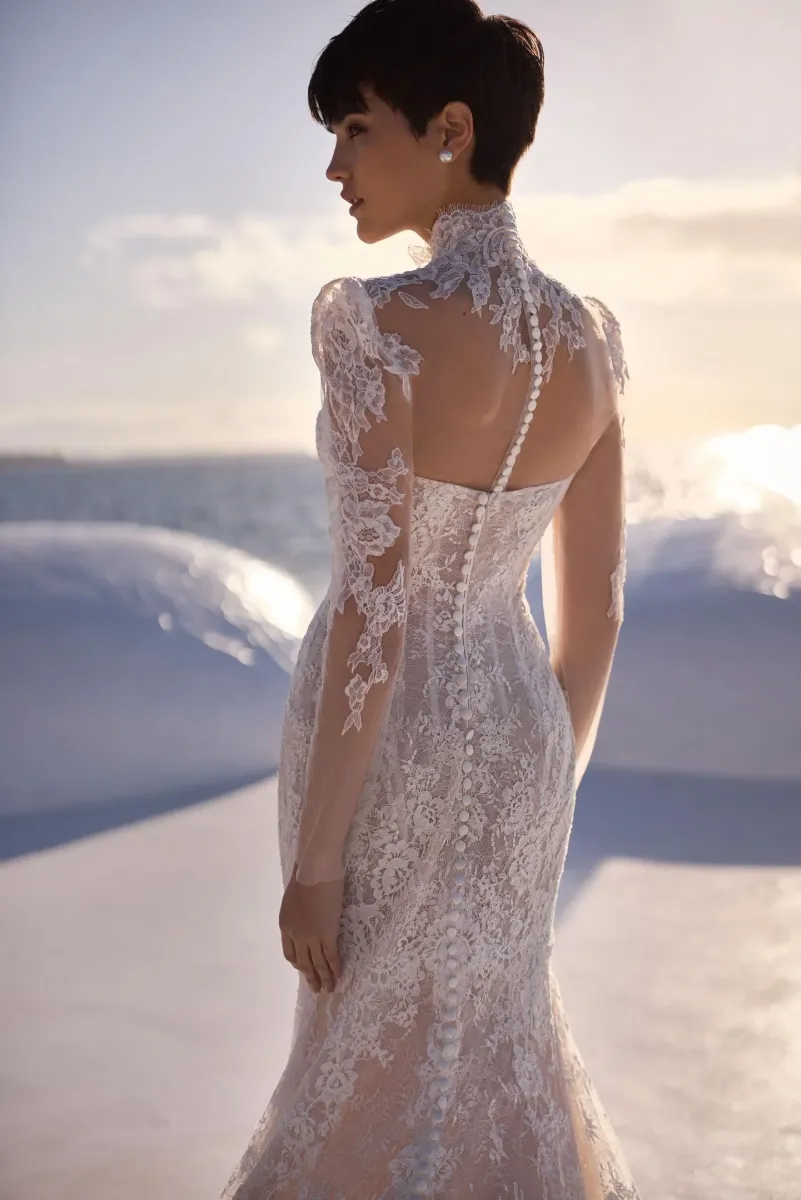 robe de mariée sirène longue traîne dentelle florale bellamy milla nova marseilel