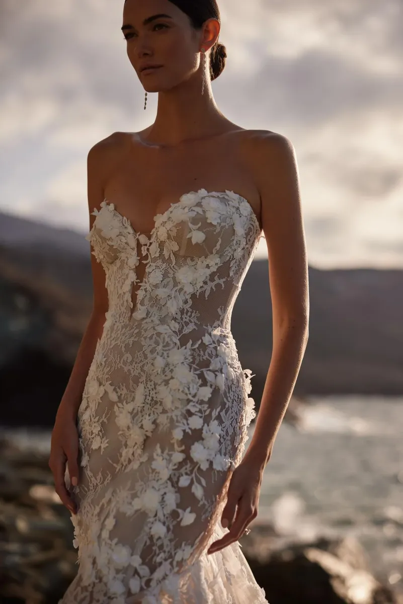 robe de mariée sirène dentelle et perles sans manches rosetta milla nova marseille