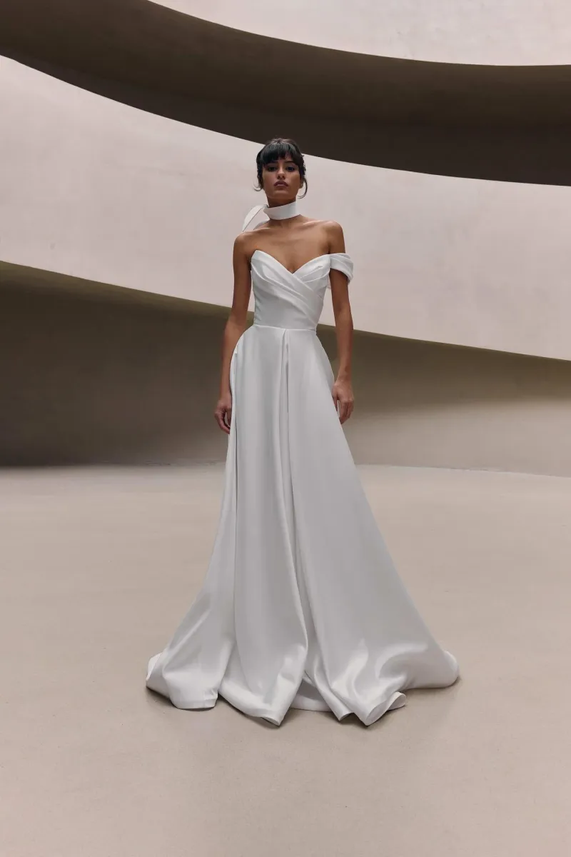 Robe de mariée bustier trapèze satin Teyra Milla Nova Marseille
