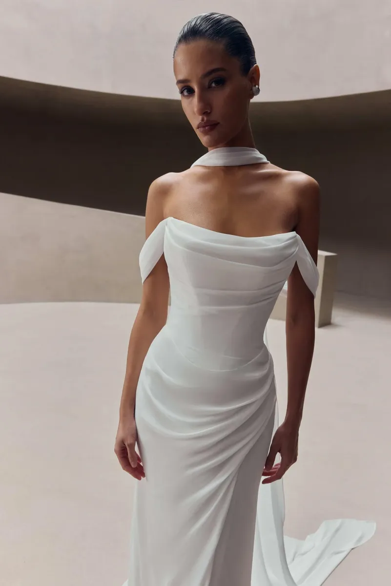 robe de mariée corset intégré sculptant Elyssar Prima Forma Milla Nova Marseille