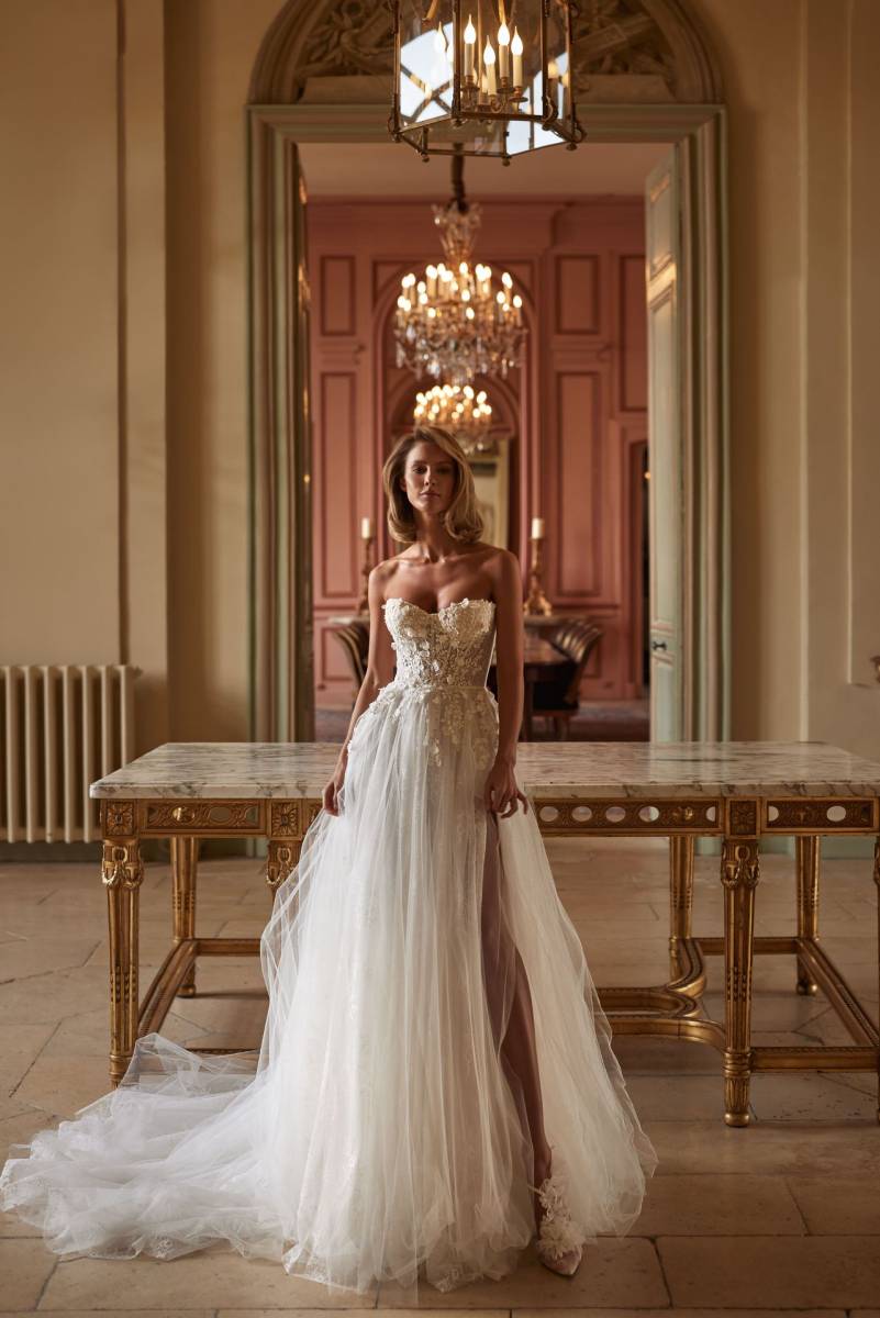 Modèle Sinatra de Milla Nova chez Soniab Marseille proche aix en provence 