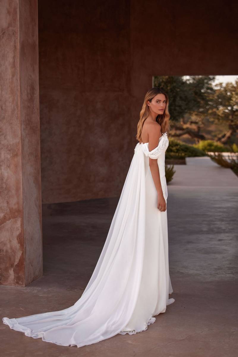 robe de mariée traîne mi-longue à fente shalimar milla nova marseille 