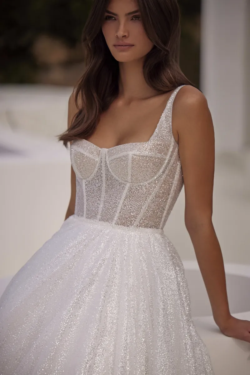 robe de mariée corset perlé et paillettes ortega milla nova marseille