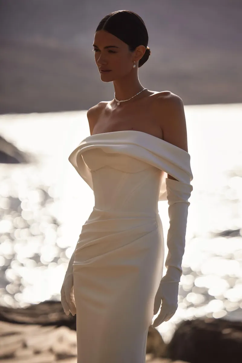 robe de mariée sirène sans manches longue traîne ottillie milla nova marseille