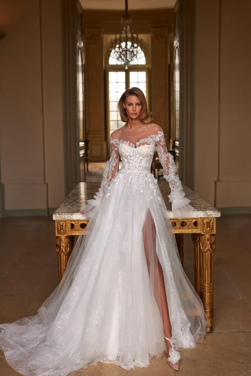 robe de mariée bustier à fente dentelle modèle sinatra milla nova marseille 