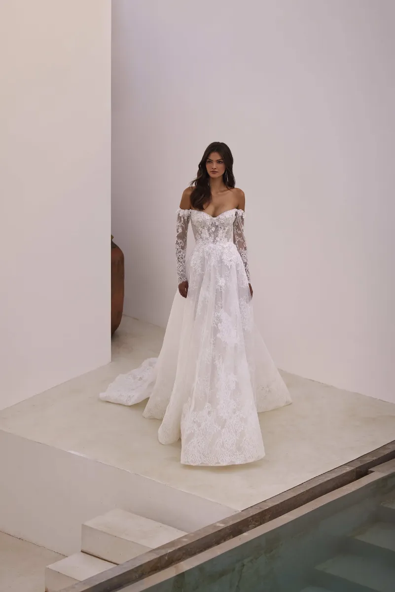 robe de mariée à corset semi-transparent laçage valencia milla nova
